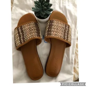 ✨Like New J.McLaughlin Sandals