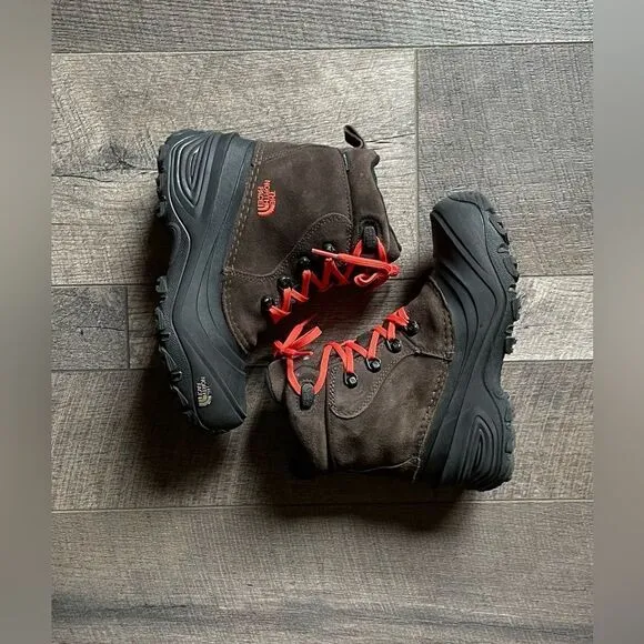 Like New! The North Face, Youth, Chilkat Lace II, Insulated Boots. Size 3.