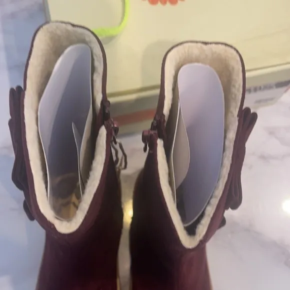 Livie and Luca Bobbie Burgendy Boots size 1Y