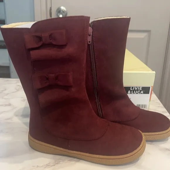 Livie and Luca Bobbie Burgendy Boots size 1Y