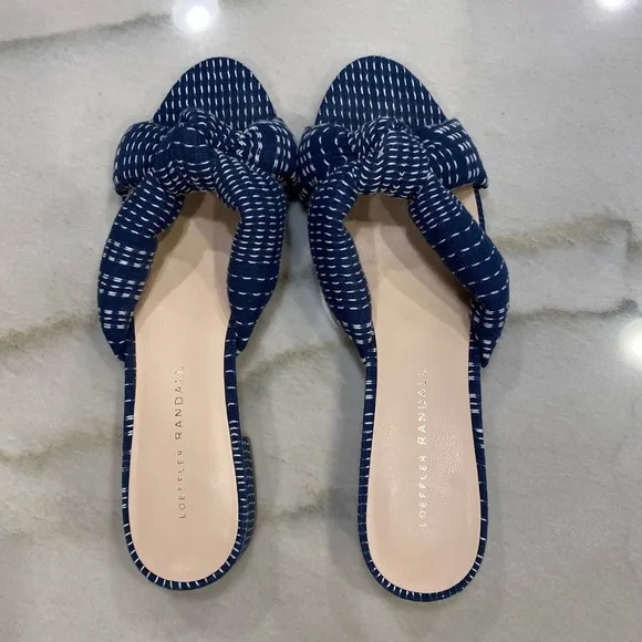 Loeffler Randall Sandals Size 8 Navy White Fabric Slip On