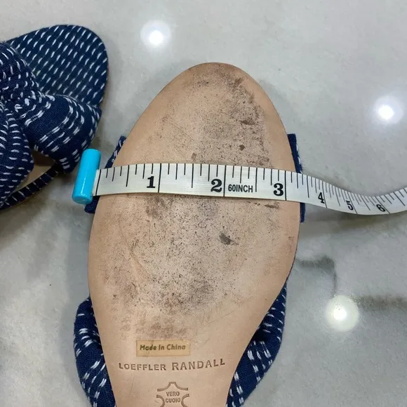 Loeffler Randall Sandals Size 8 Navy White Fabric Slip On