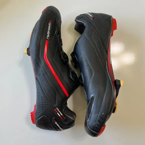 Louis Garneau Course 2LS HRS 300 Cycling Shoes Ergo Air Zone Black Red