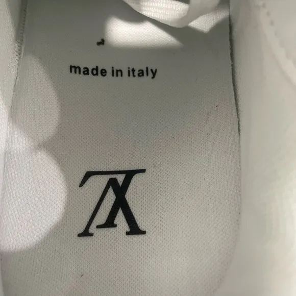 Louis Vuitton Arch Light Sneaker - White/Black