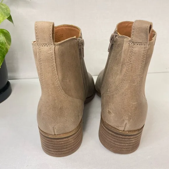 Lucky Brand Pedera Boot Chelsea Leather Caramel 9M , E‎ 547