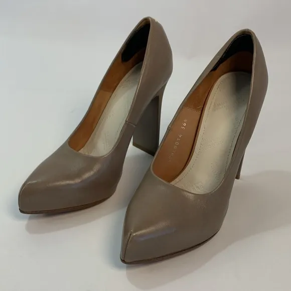 Maison Martin Margiela high Heels pumps Size 36.5 beige nude light grey