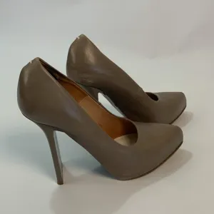 Maison Martin Margiela high Heels pumps Size 36.5 beige nude light grey