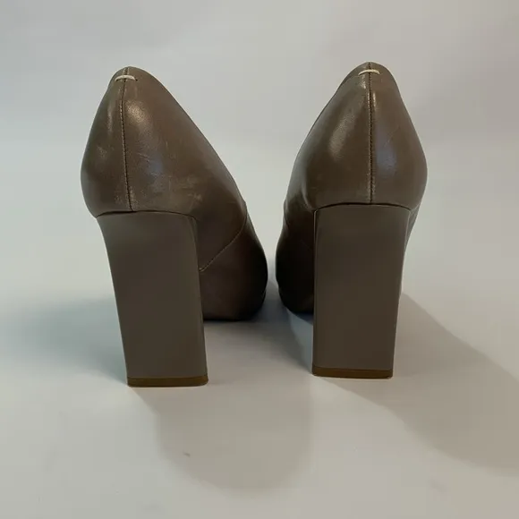Maison Martin Margiela high Heels pumps Size 36.5 beige nude light grey