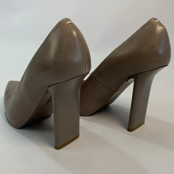 Maison Martin Margiela high Heels pumps Size 36.5 beige nude light grey