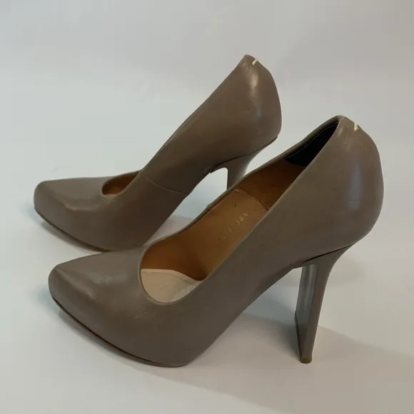 Maison Martin Margiela high Heels pumps Size 36.5 beige nude light grey