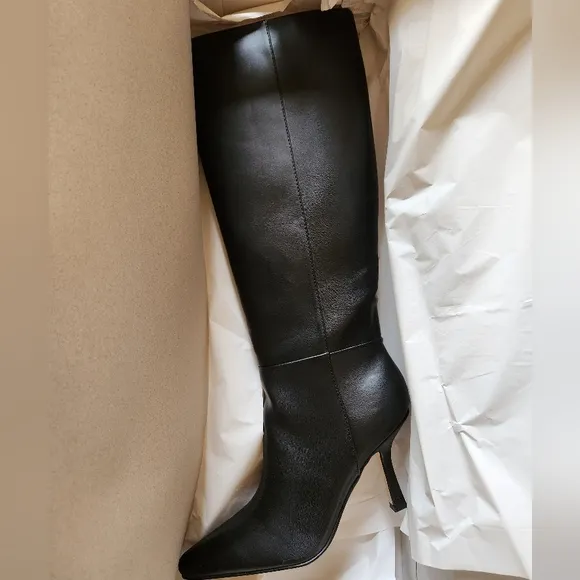 Marc Fisher Vedant Boots