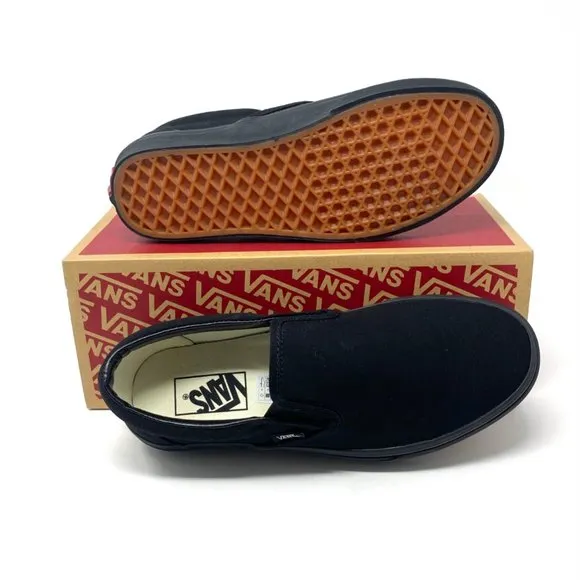 💖MEGA SALE💖Vans Slip On Black Low Top Casual Shoes Men's Sneakers VN000EYEBKA