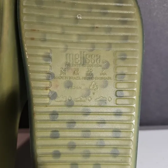 Melissa   Tarsilado Green Frog Slip On Jelly Rubber Slide Sandals Size 7 Vegan