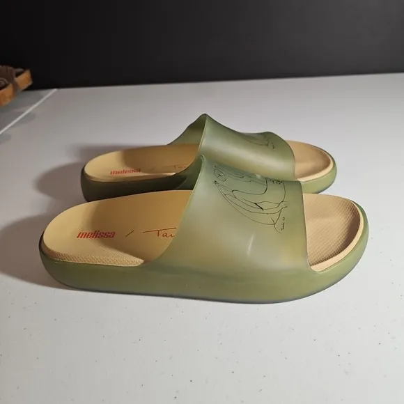 Melissa   Tarsilado Green Frog Slip On Jelly Rubber Slide Sandals Size 7 Vegan