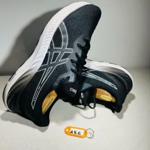 Men’s ASICS GEL-Excite 8 Running Shoes Sz 11, 1/2 Black AmpliFoam 1011B036