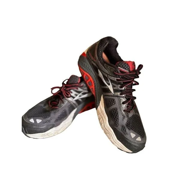 Men's Brooks Beast 14 Running Shoes Size 10.5 Grey/Red Athletic Sneakers