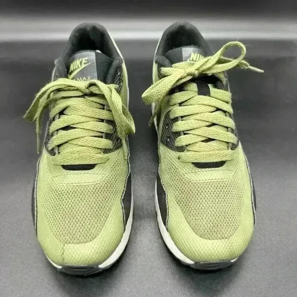 Men's Nike Air Max 90, Running Shoe, Green, Size Youth 4.5Y Womens Size 6