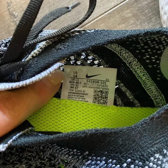 Men’s Nike Free Run Flyknit Running Shoes