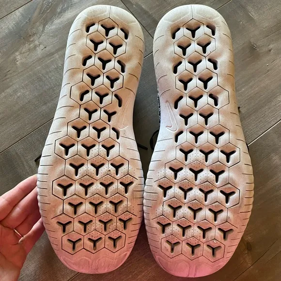 Men’s Nike Free Run Flyknit Running Shoes