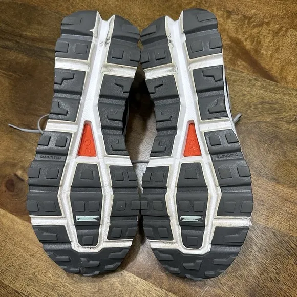 Men's ON Cloudvista, color Frost/Ink, US size 11.5
