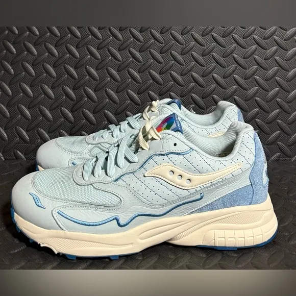 Mens Saucony Runners Light Blue Sneakers Size 10.5