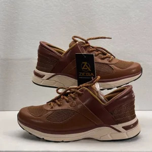 Men’s Zeba walking shoes in 10.5. New w/tags. Super comfortable.