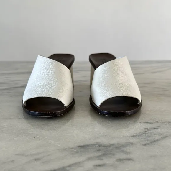 Mercedes Castillo Izar Mid Asymmetric Sandals 5.5 White