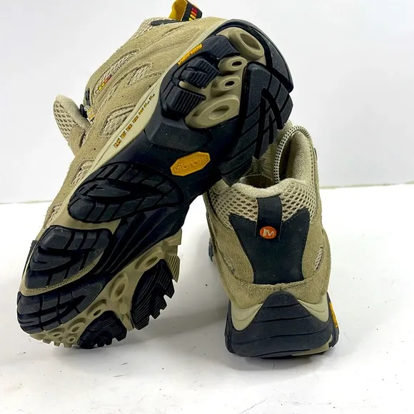 Merrell Moab 2 Vent Hiking Boots Women's Size 7.5 Lace Up J86592