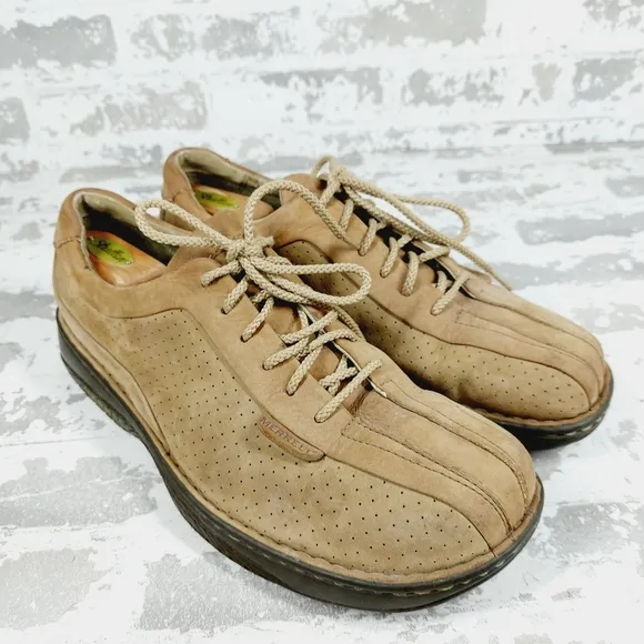 Merrell World Myth Taupe Leather Lace Up Square Toe Perforated Men's Shoes K772