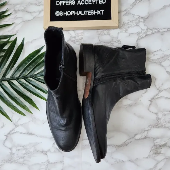 Metropolitan View Black Dress Boot