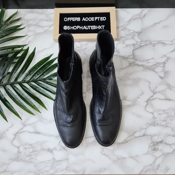 Metropolitan View Black Dress Boot