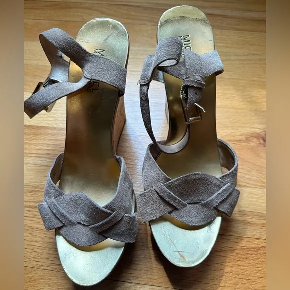 Michael Kors Amber Cork Wedge Sandals size 9