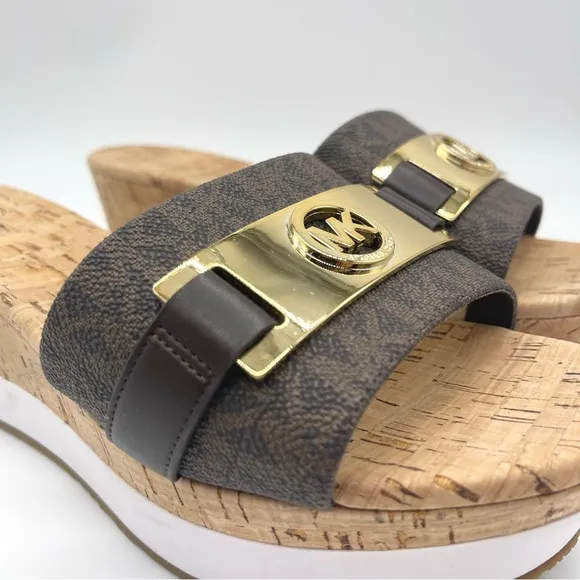 Michael Kors Brand New Women’s Warren Platform Open Toe Casual Slide Logo Sandal