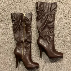 MICHAEL KORS Webster Scrunch Napa Tall Brown Leather Boots Shoes Y2K sz 8, NEW