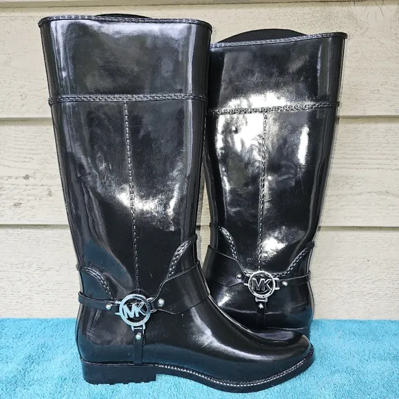 MICHAEL Michael Kors Black Fulton Harness Tall Rubber Rain Boots Women’s Size 10