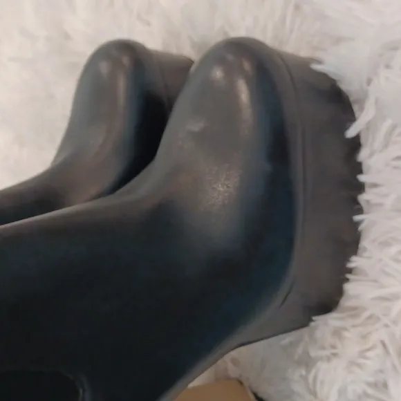 Michael Michael Kors Natasha Platform Chelsea Platform Pull On Boots Booties 10