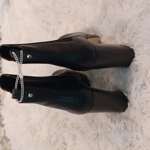 Michael Michael Kors Natasha Platform Chelsea Platform Pull On Boots Booties 10