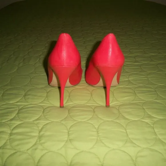 Miu Miu Light Red Leather Pumps