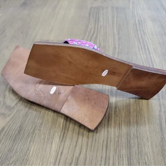 MYSTIQUE BOUTIQUE | Pink Multicolor Slip On Sandals