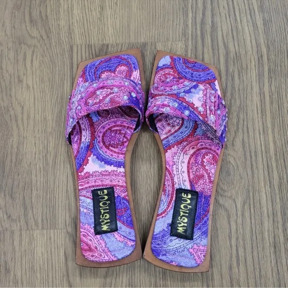 MYSTIQUE BOUTIQUE | Pink Multicolor Slip On Sandals