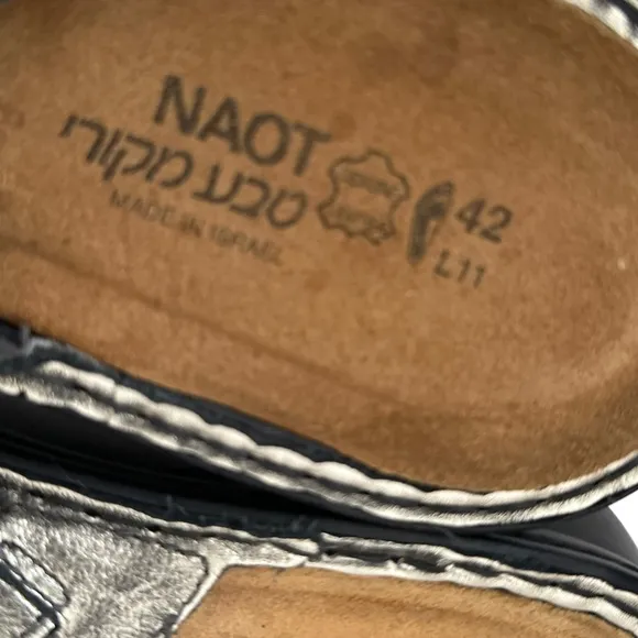 Naot Karaoke Slip On Sandals