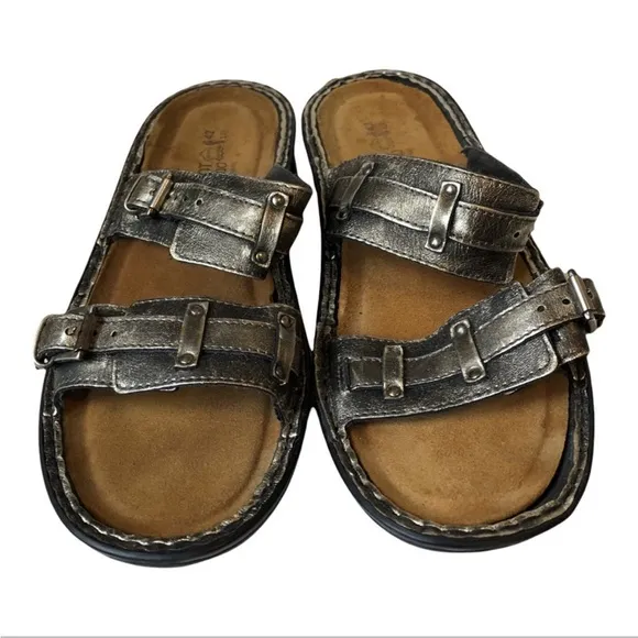 Naot Karaoke Slip On Sandals