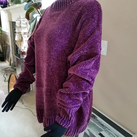 Natalie Chenille Knit Sweater Oversized Boyfriend Fit Long Sleeve Wine Size Med