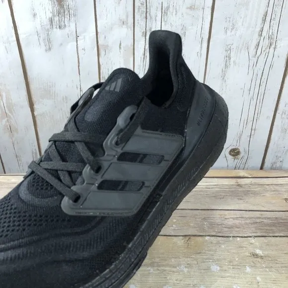 NEW Adidas Ultraboost Light Low Triple Black GZ5159 Shoes Mens Size 7 Black