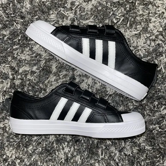 New ADIDAS Velcro NIZZA CF C in Black / White