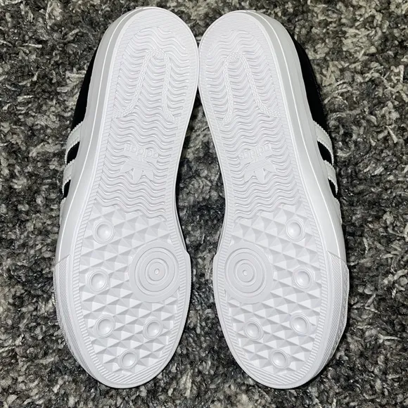 New ADIDAS Velcro NIZZA CF C in Black / White