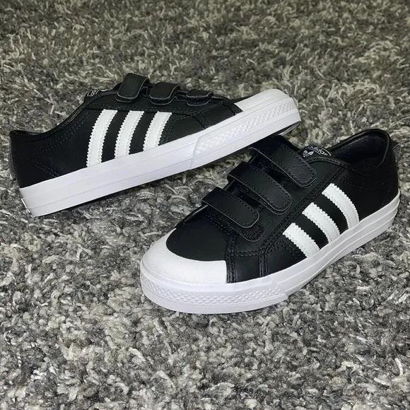 New ADIDAS Velcro NIZZA CF C in Black / White