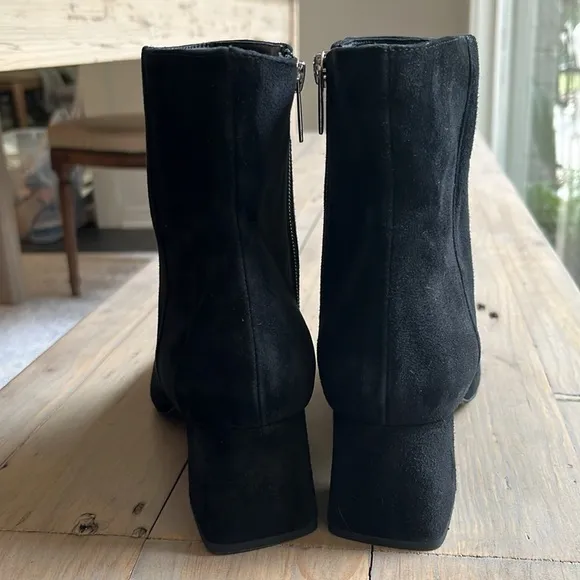New. AGL Mimma Italian Fine Black Suede Dressy Pointy Boots US 6.5 EU 36.5
