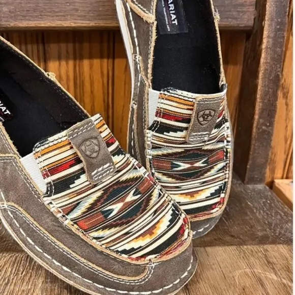 NEW Ariat Women’s Cruiser Brown Bomber Chimayo Leather Shoes Loafers Size 8 NWT