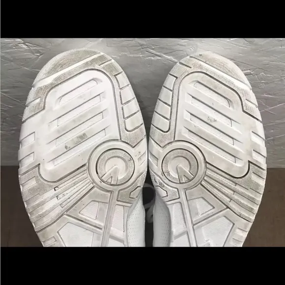 NEW BALANCE 550 Size 12D Triple White Leather Shoes Sneakers (BB550WWW)
